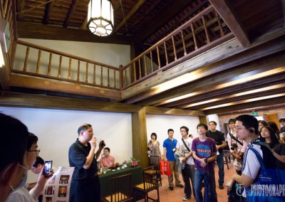 1337505290-2842879920