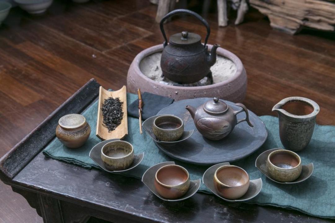 【九份山城創作坊】東方美人茶/烏龍茶＋招牌茶點套餐
