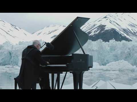 義大利鋼琴家 Ludovico Einaudi於北極演奏