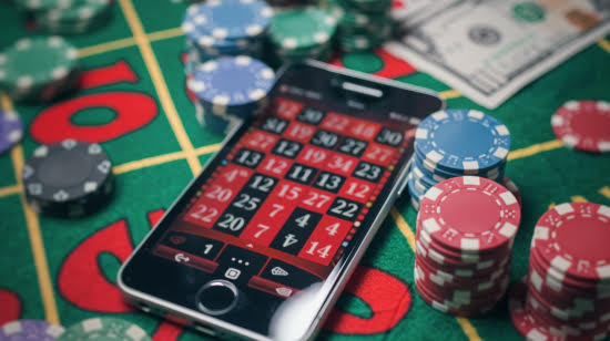 The Role of Online Casinos 3